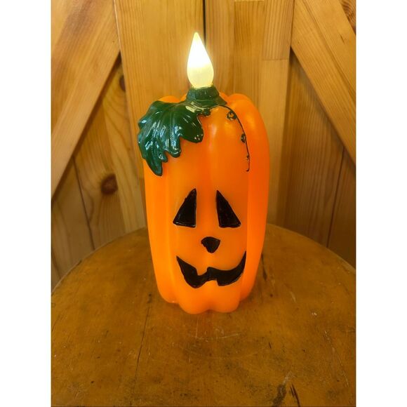 Sylvania 8" LED Halloween Pumpkin Candle Battery Operated (5538) - Picture 2 of 9